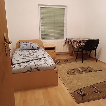Apartman Asi Διαμέρισμα Μόσταρ Εξωτερικό φωτογραφία
