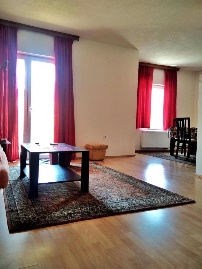 Apartman Asi Διαμέρισμα Μόσταρ Εξωτερικό φωτογραφία